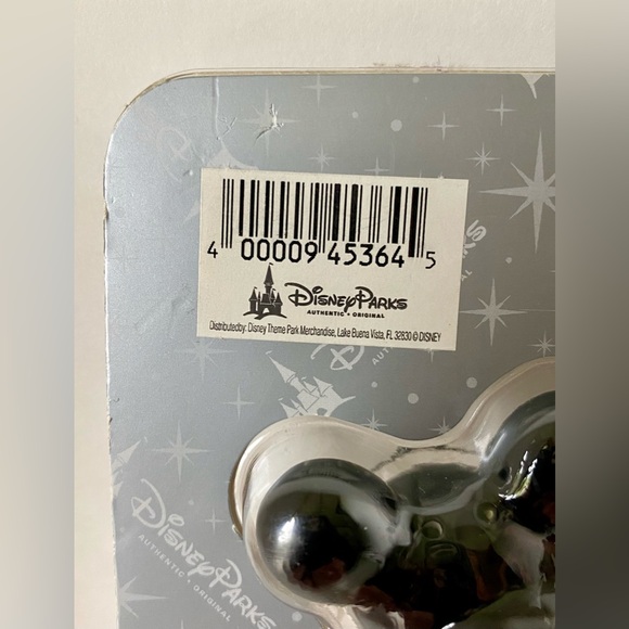 NEW Mickey & Minnie Mouse In Red Car Disney Parks Salt & Pepper Shakers Magnetic - Picture 7 of 11